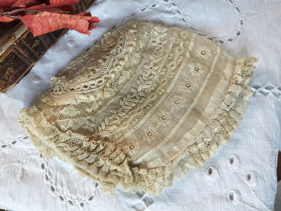 アンティーク　フランス レース　赤ちゃん　手刺繍　ボネ帽子 19世紀　美品　レア