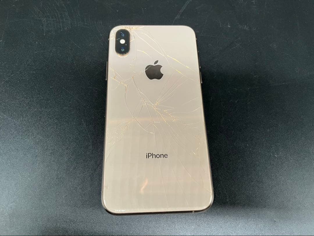 ◇iPhone Xs MTAY2J/A 64GB バッテリー最大容量100%