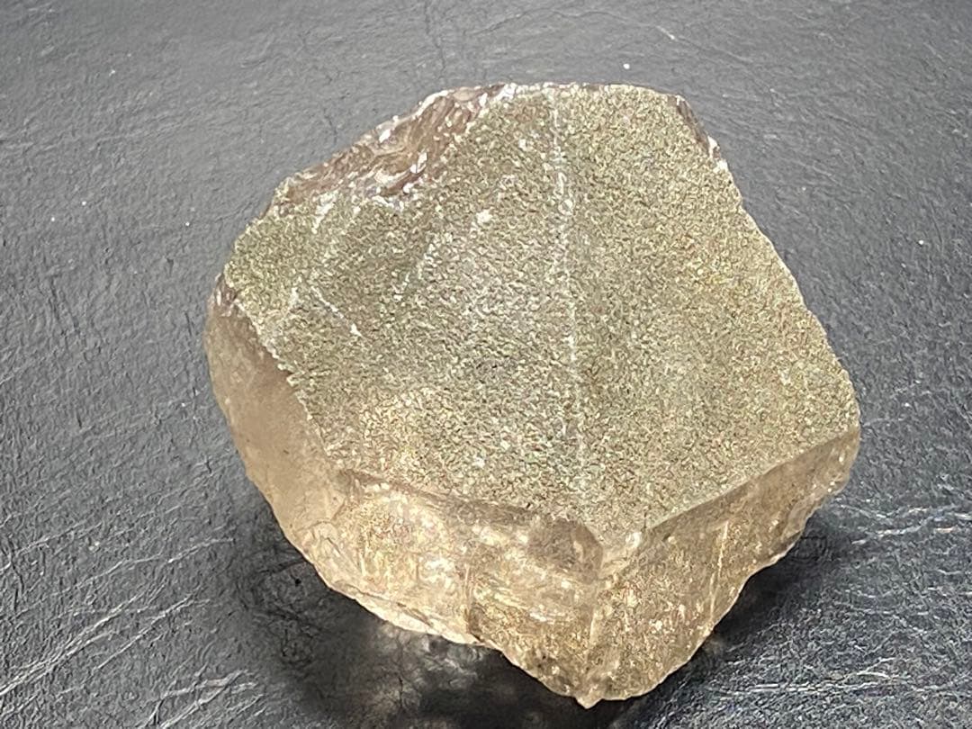 シェレマン山脈 水晶 217g 緑泥石