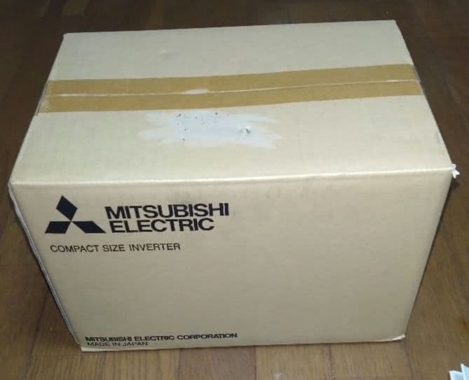 三菱電機　インバーター　FR-E820-5.5K-1-60