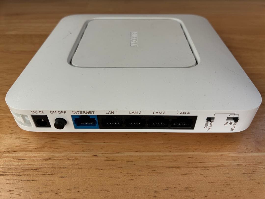 Buffalo WSR-1800AX4S/NWH メッシュWi-Fi、中継機3台