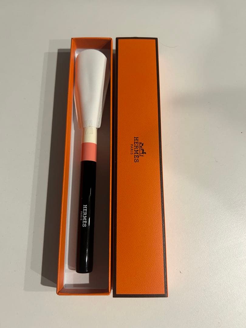 HERMES エルメス チークブラシ　新品未使用