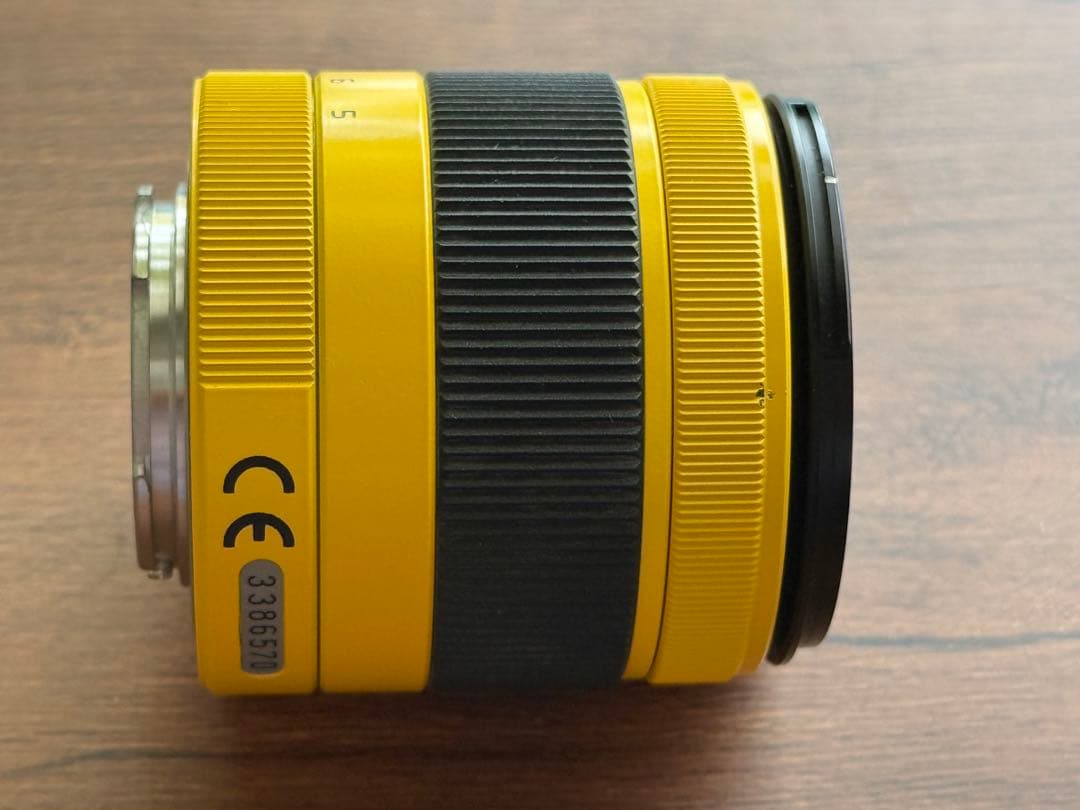 PENTAX Q7 イエロー