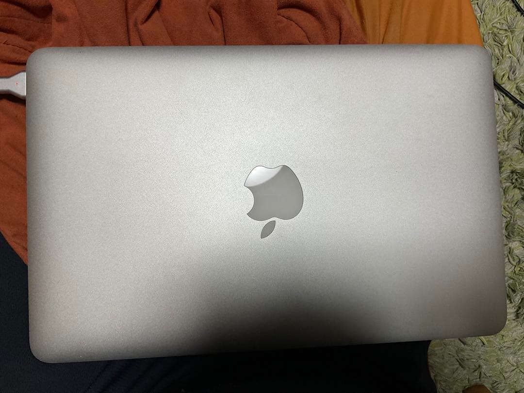 MacBook Air 11インチ シルバー
