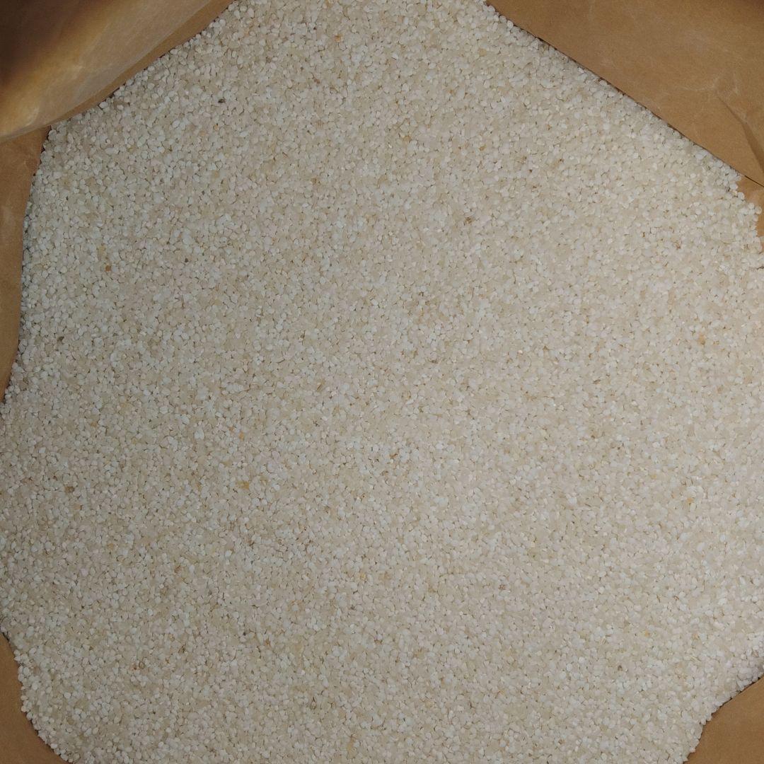 砕米　24kg　【飼料用】