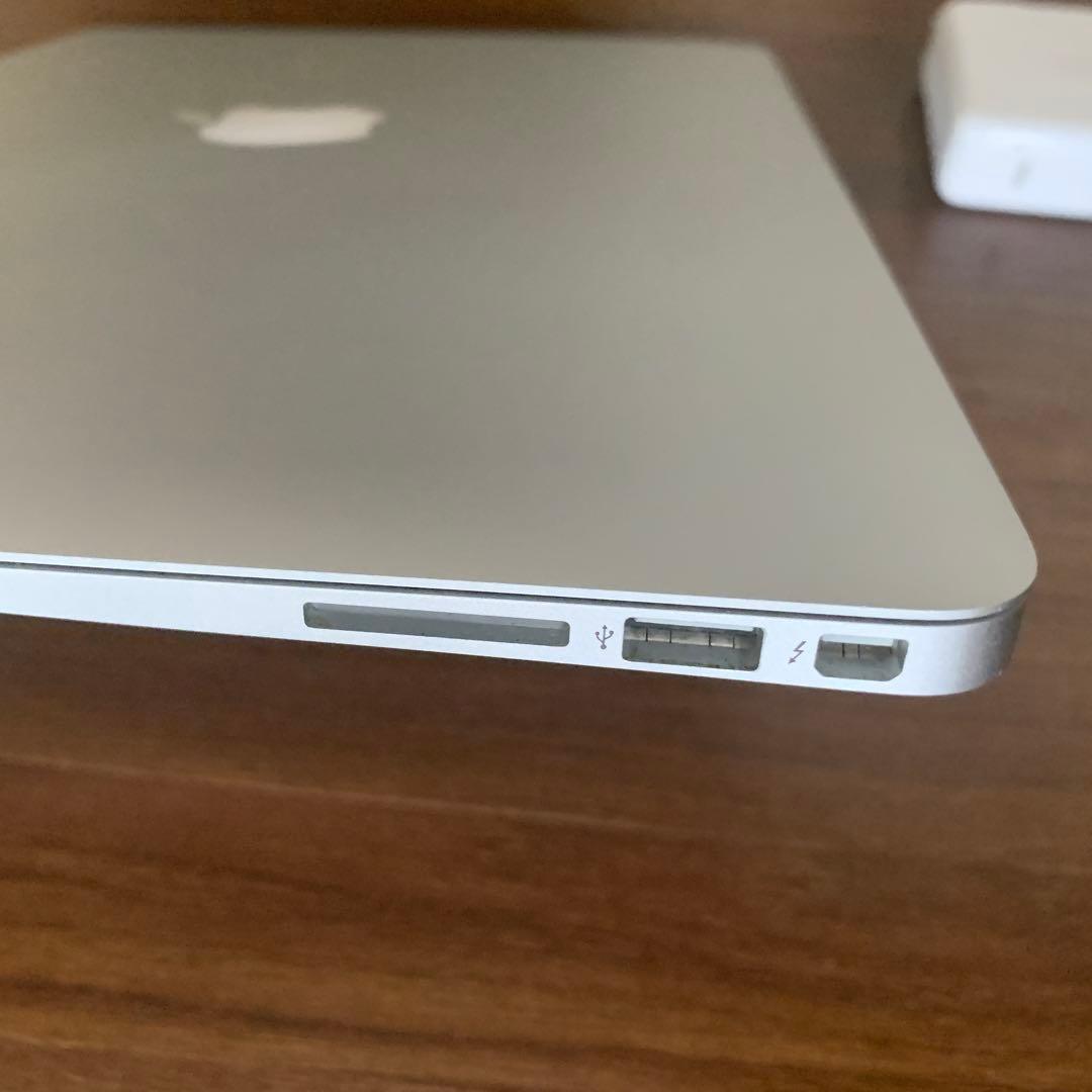 MacBook Air 13インチ Early2015 256GB Corei5