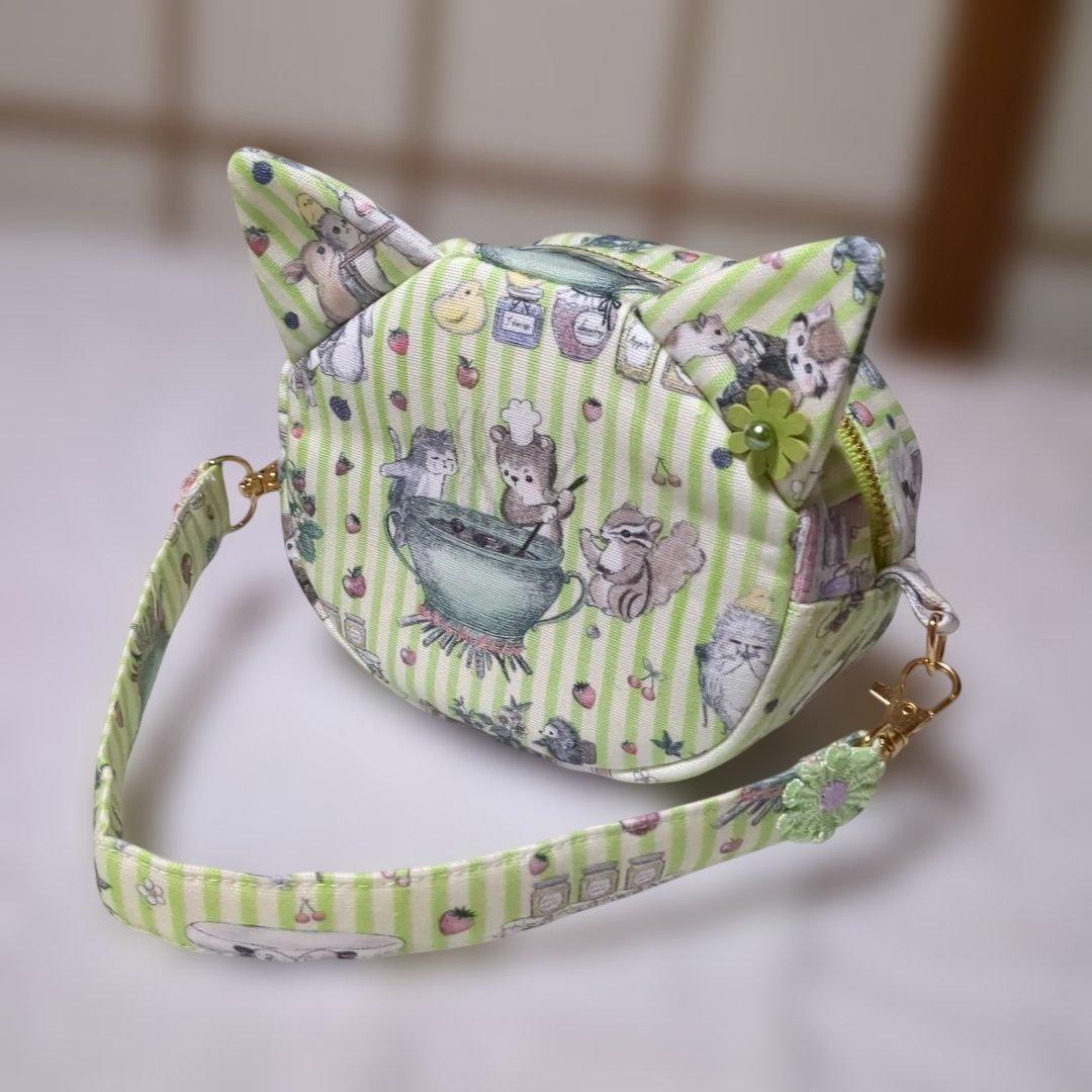 専用…ユキエモン…ジャムラボ…限定色…キューイ 持ち手付きコロンと猫ポーチ