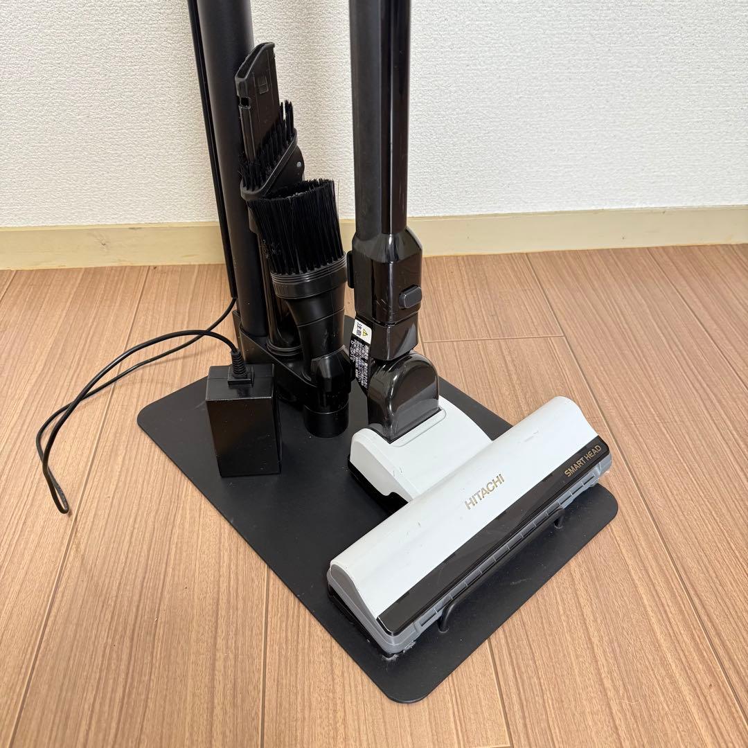 サ*キ様 HITACHI コードレス掃除機 PV-BHL 1000J 2020年