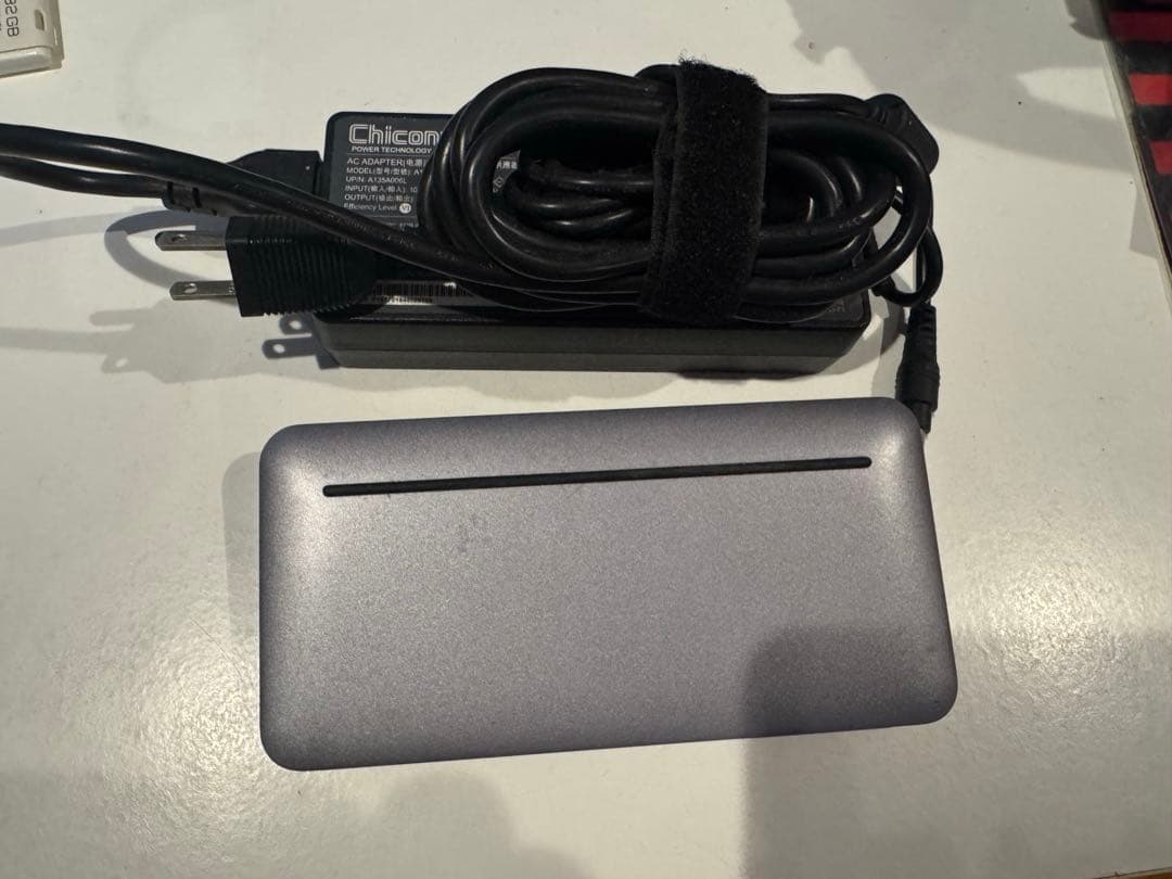 分配器・切替器 stone Thunderbolt henge dock