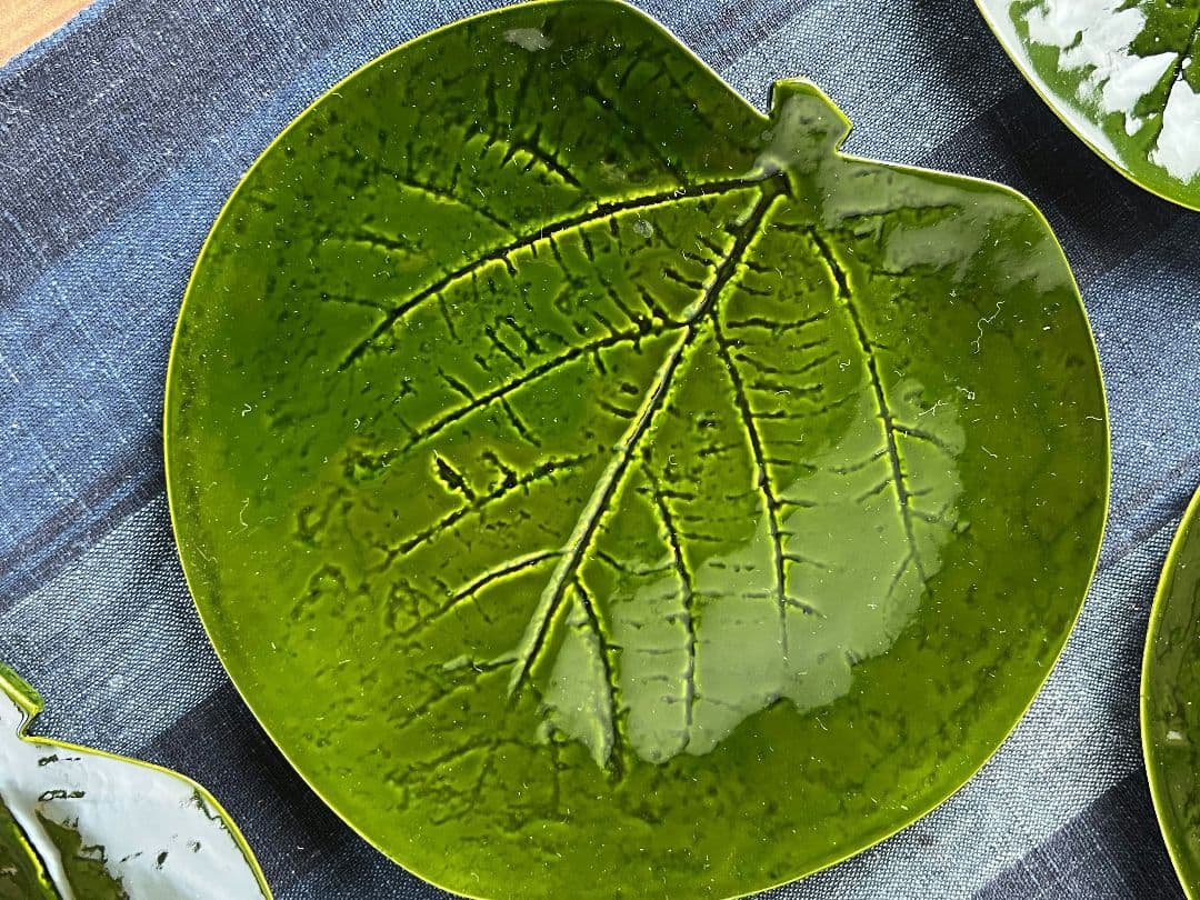 【箱付未使用】象彦 葉形 銘々皿 菓子皿 5客 漆器 常磐木 美術工芸品 漆塗り