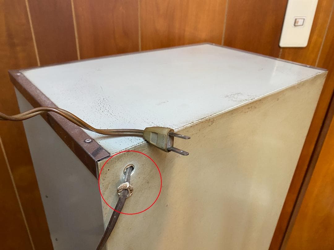 ＜引き取り限定＞レトロ　殺菌燈式電気消毒器　ステリライザー