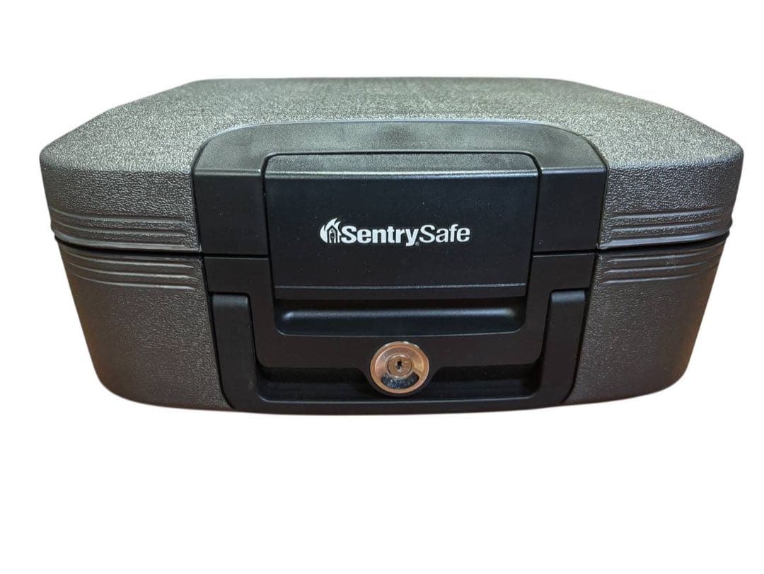 SentrySafe Medium Chest 防火・防水金庫　ポータブル