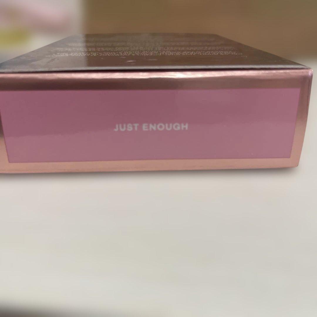 か*︎様 PATRICK TA パウダーチーク JUST ENOUGH