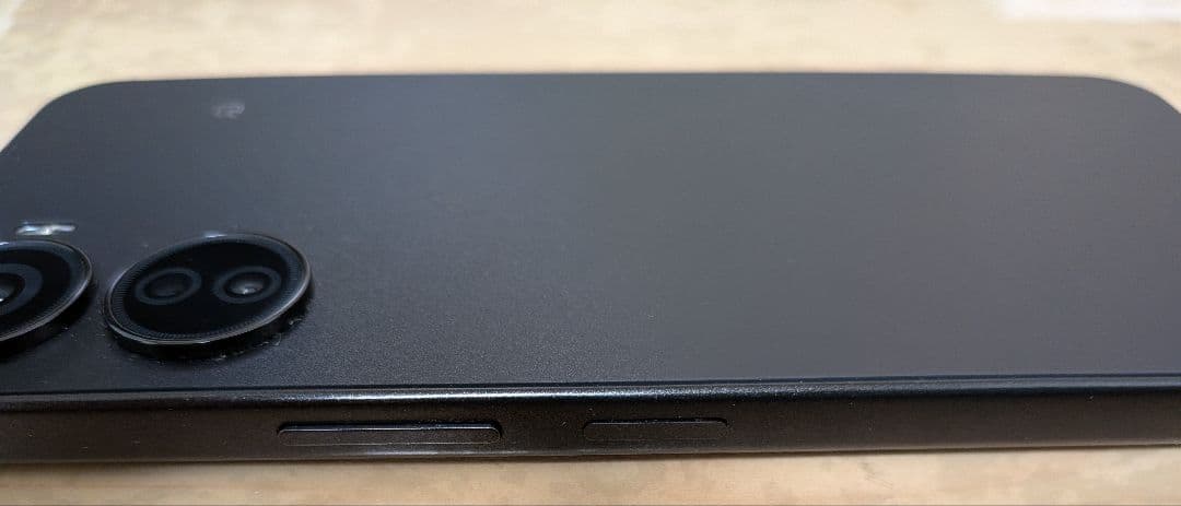 Libero 5G IV A302ZT ブラック SIMフリー