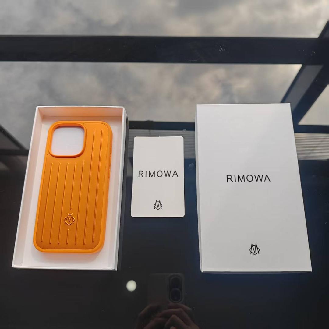 新品未使用RIMOWA オレンジ iPhone 16 Proケース