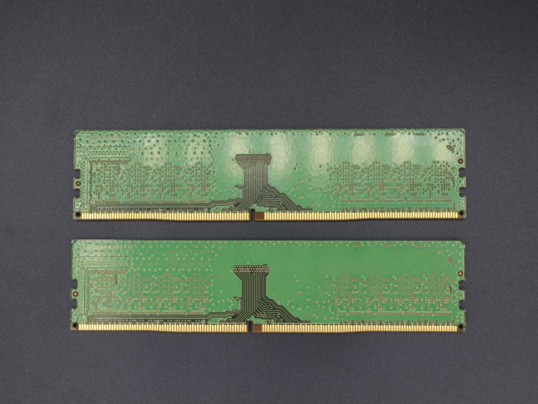 SAMSUNG DDR4 メモリ 16GB（8GB×2枚）PC4-2666V