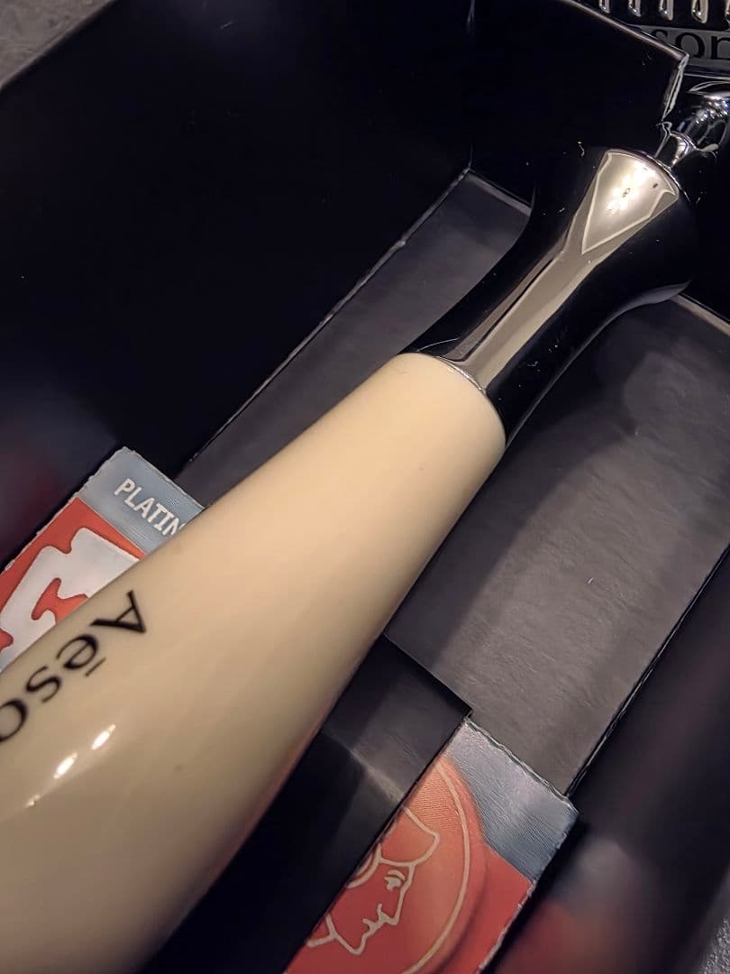 Aesop razorイソップ/カミソリ ダブルエッジレイザー