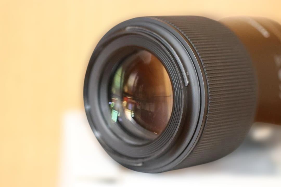 TAMRON SP90mm F/2.8 Di MACRO F017　EFマウント