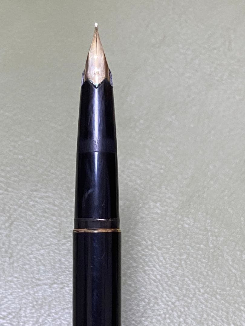 MONT BLANC モンブラン　万年筆　ペン先585