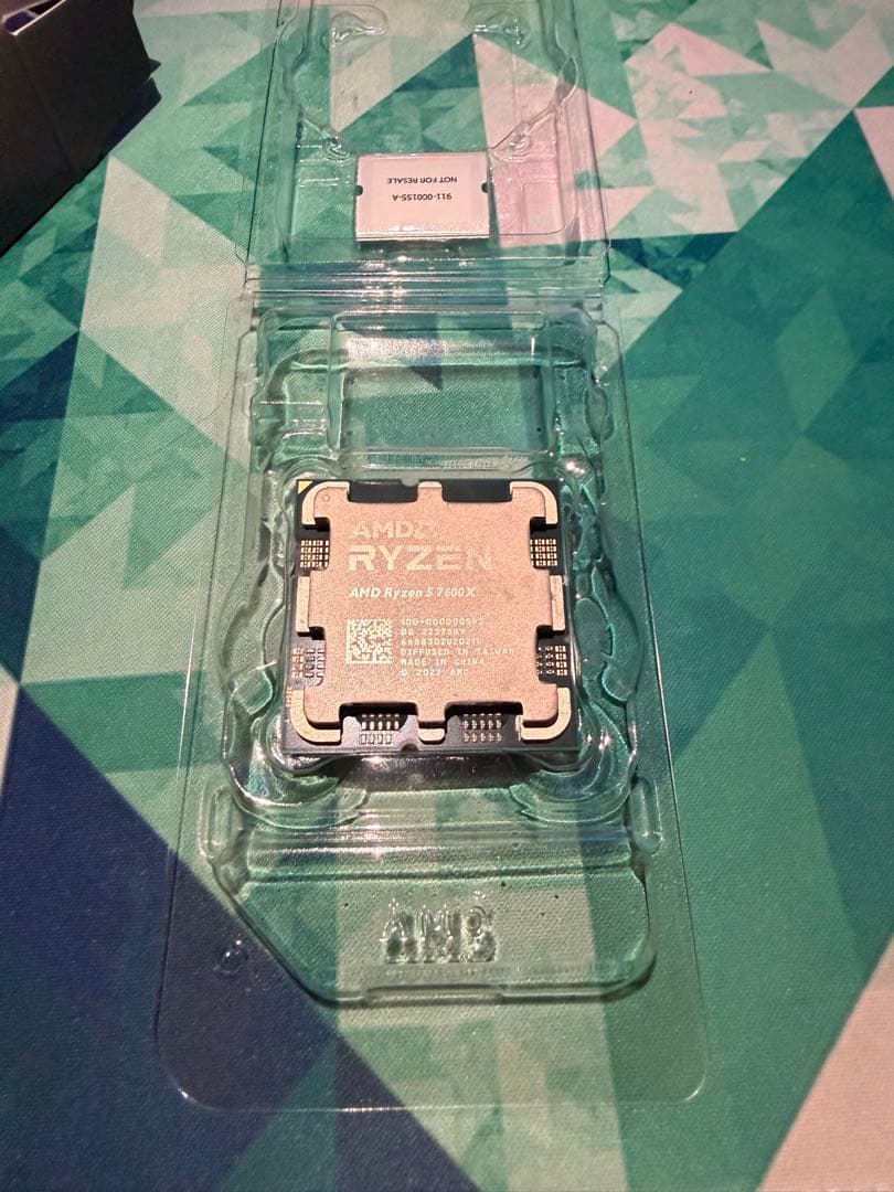 AMD Ryzen 5 7600x CPU 7000シリーズ