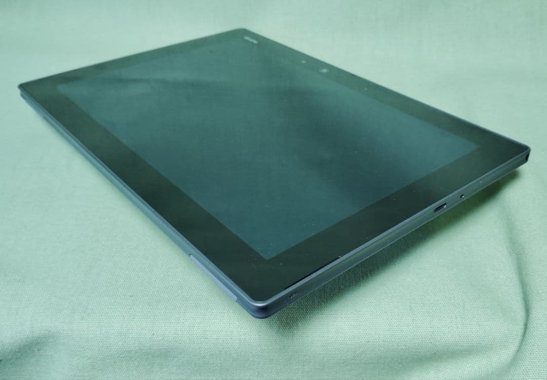 フルセグテレビ Fujitsu ARROWS Tab F-02K タブレット