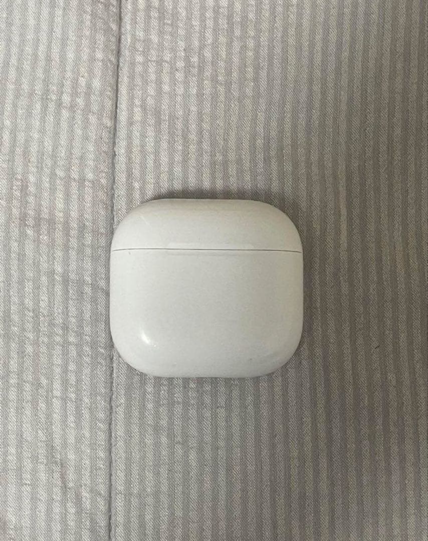 AirPods 第4世代 ANC搭載 充電ケースのみ