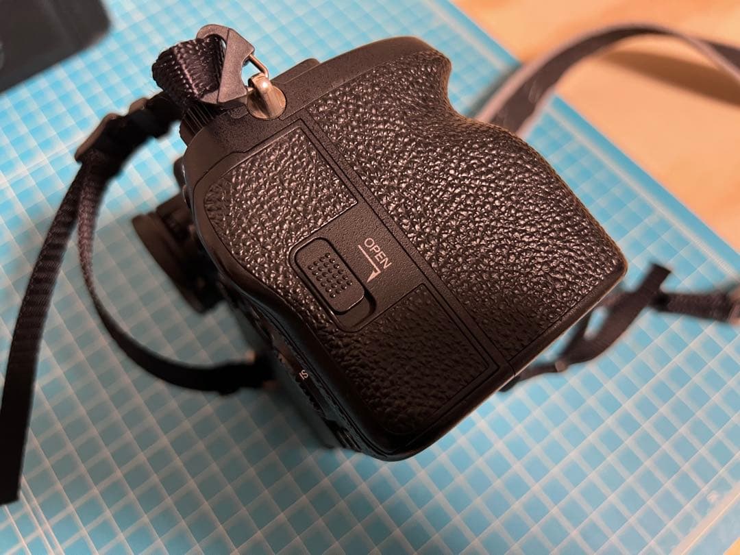 SALE Sony A7IV（ILCE-7M4）言語は日本語のみです。