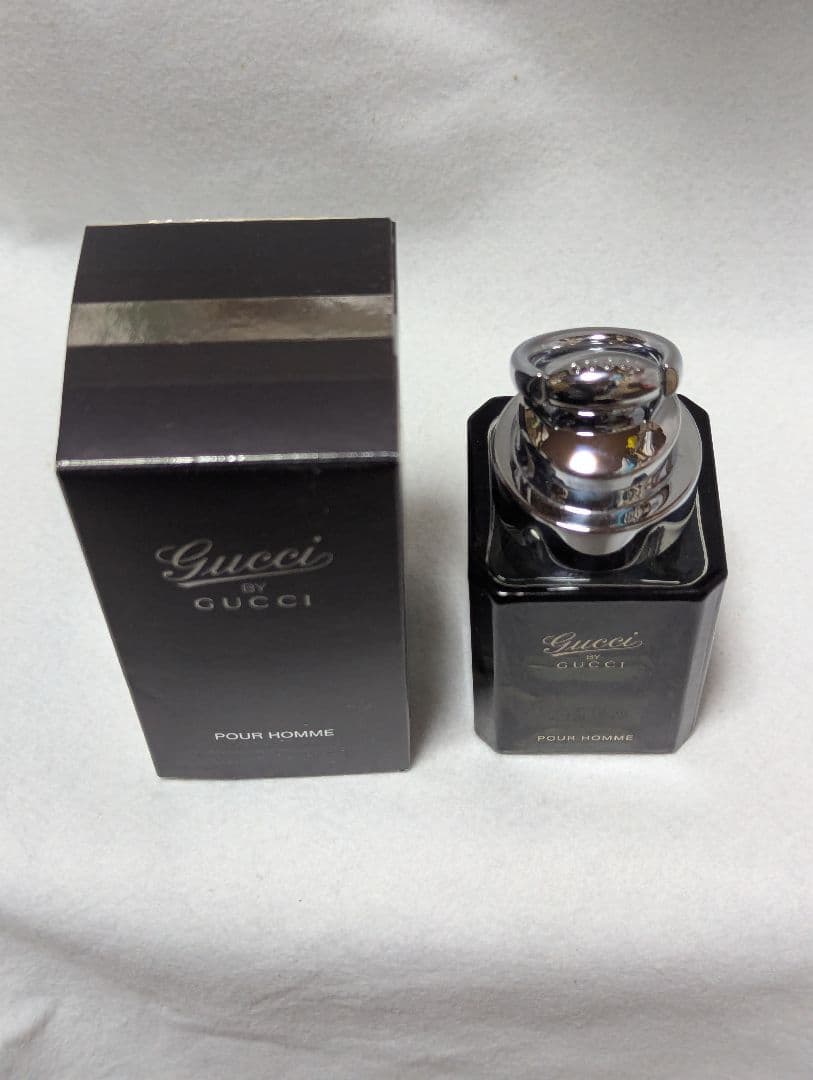 廃盤希少グッチバイグッチプールオムオードトワレ50ml