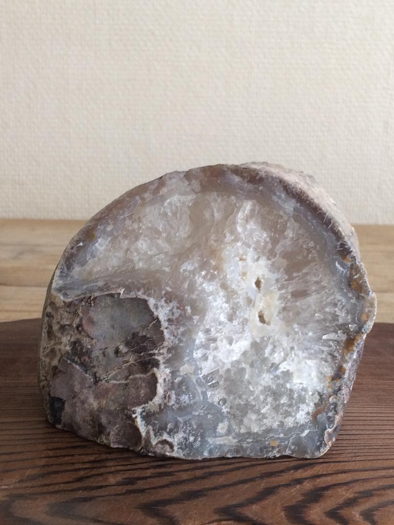水晶　天然石　鑑賞石　700g　パワーストーン
