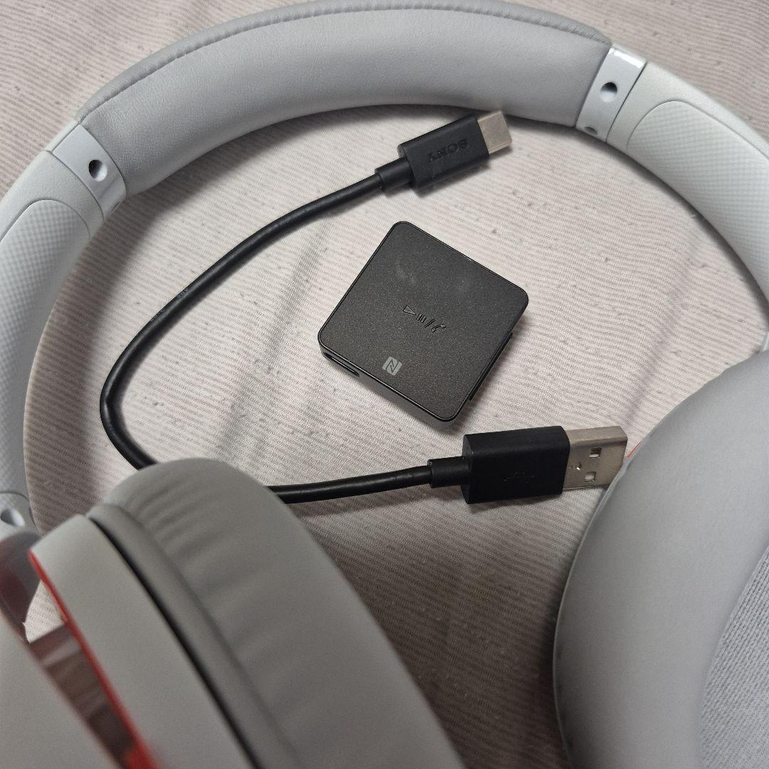 SONY ワイヤレスヘッドホン ノイズキャンセリング WH-CH720N