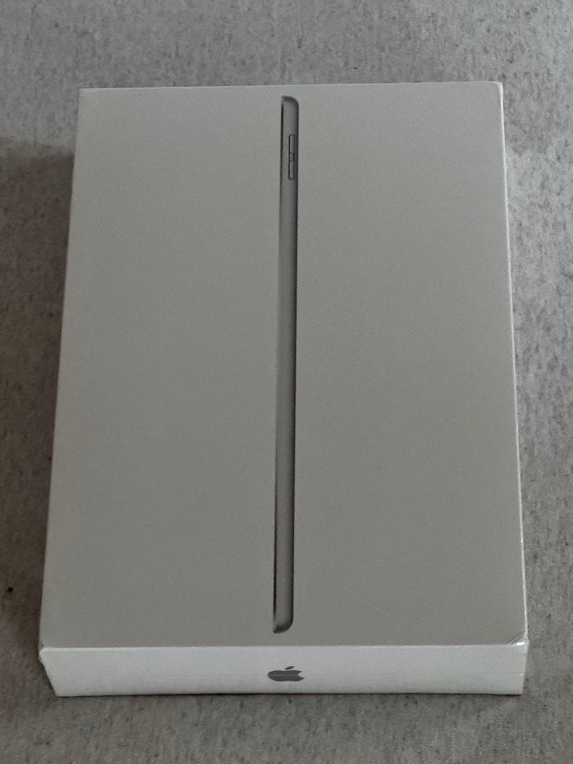 新品　未開封　Apple iPad 第9世代　64GB シルバー 本体
