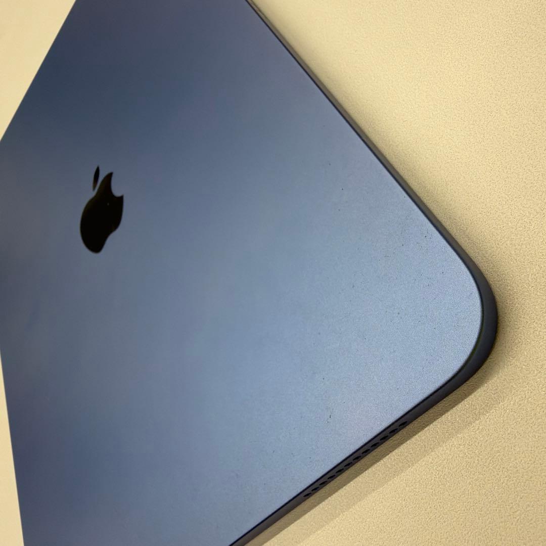 iPad 【10世代】 64GB WiFiモデル　美品