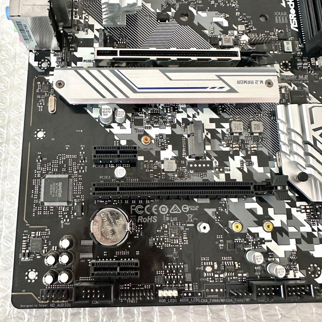 ASRock B550 TW マザーボード ATX