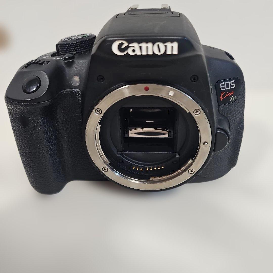 Canon EOS Kiss X7i ダブルレンズセット