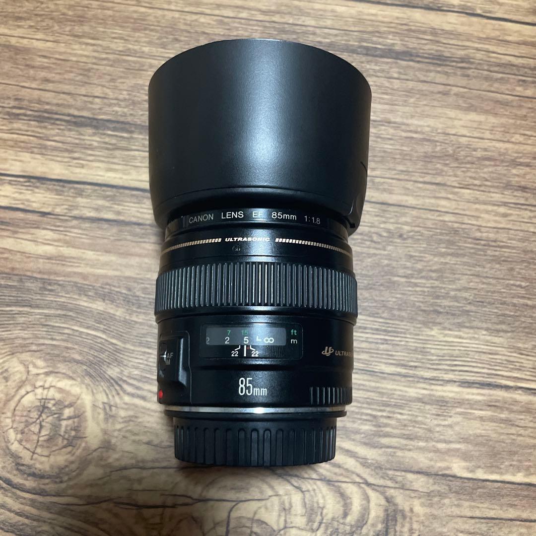 Canon EF 85mm f1.8 USM フィルター・フード付き フルサイズ