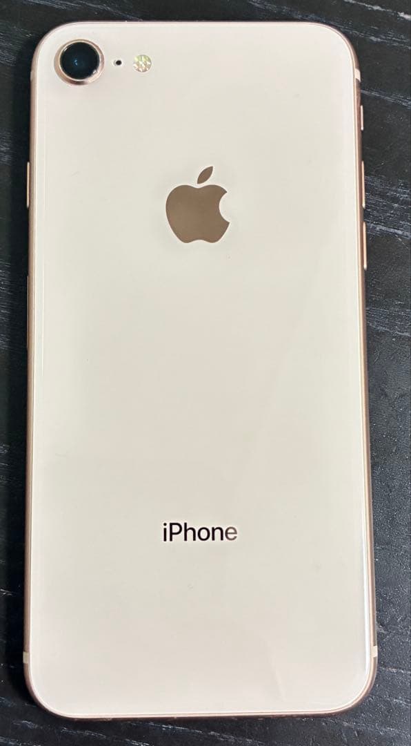 【⭐︎週末限定値下げ⭐︎】iPhone8(64GB) 本体　動作確認済