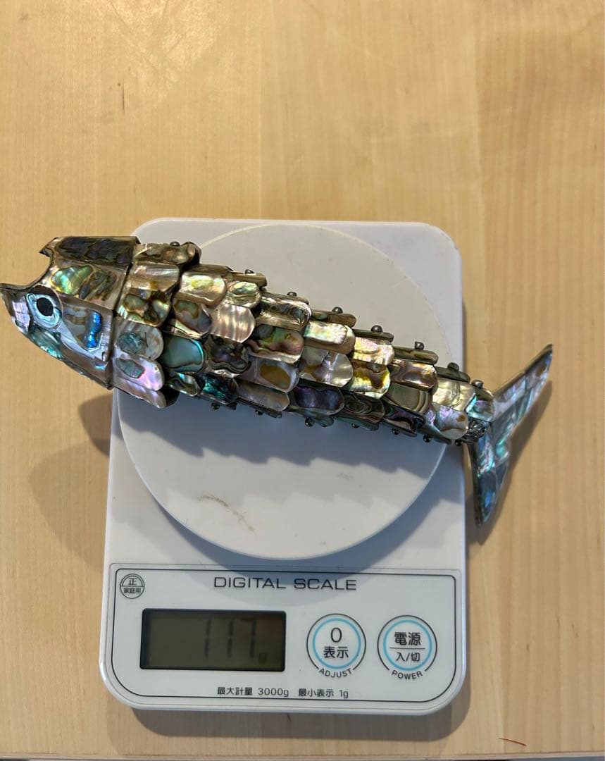 螺鈿　漆器魚型オブジェ自在　約15cm 古美術根付