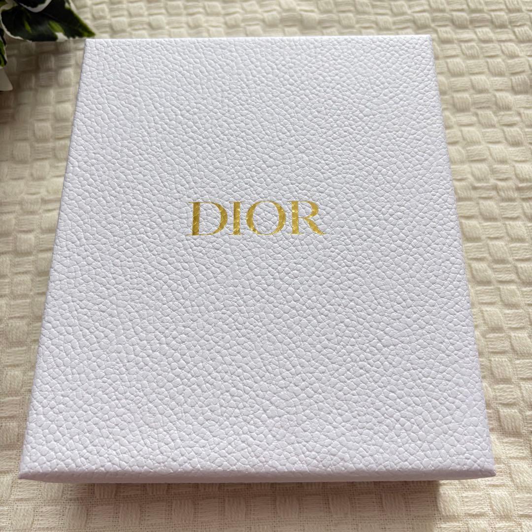 【新品未使用】ディオール DIOR 2025年プラチナ会員バースデーギフトセット