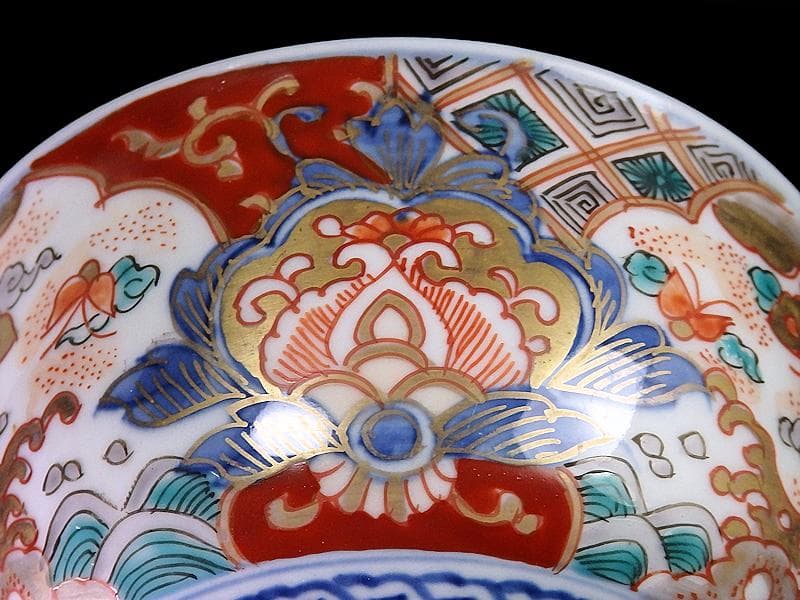 古伊万里　金襴手　菊花四方襷紋　蝶に花の図　蓋茶碗　N1922AS-DCt
