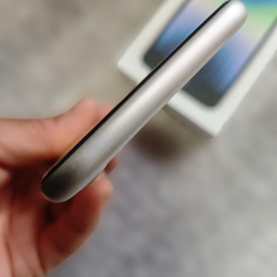 Apple iPhone SE3 SIMフリー