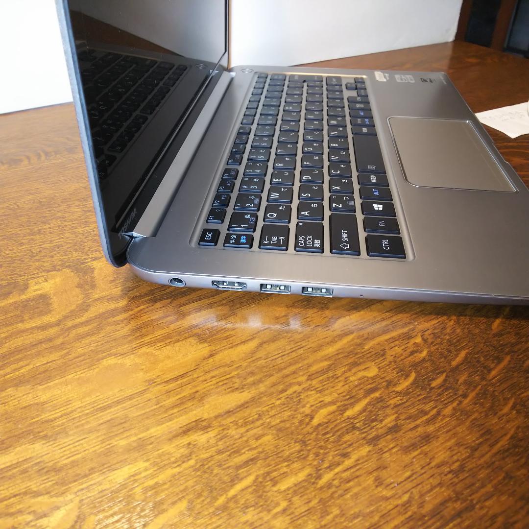 Windowsノート本体 Dynabook KIRA V632/26HS i5/8GB/SSD128GB