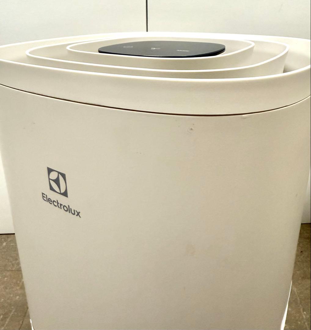 エレクトロラックス◇空気清浄機 Ultimate300 シェルホワイト