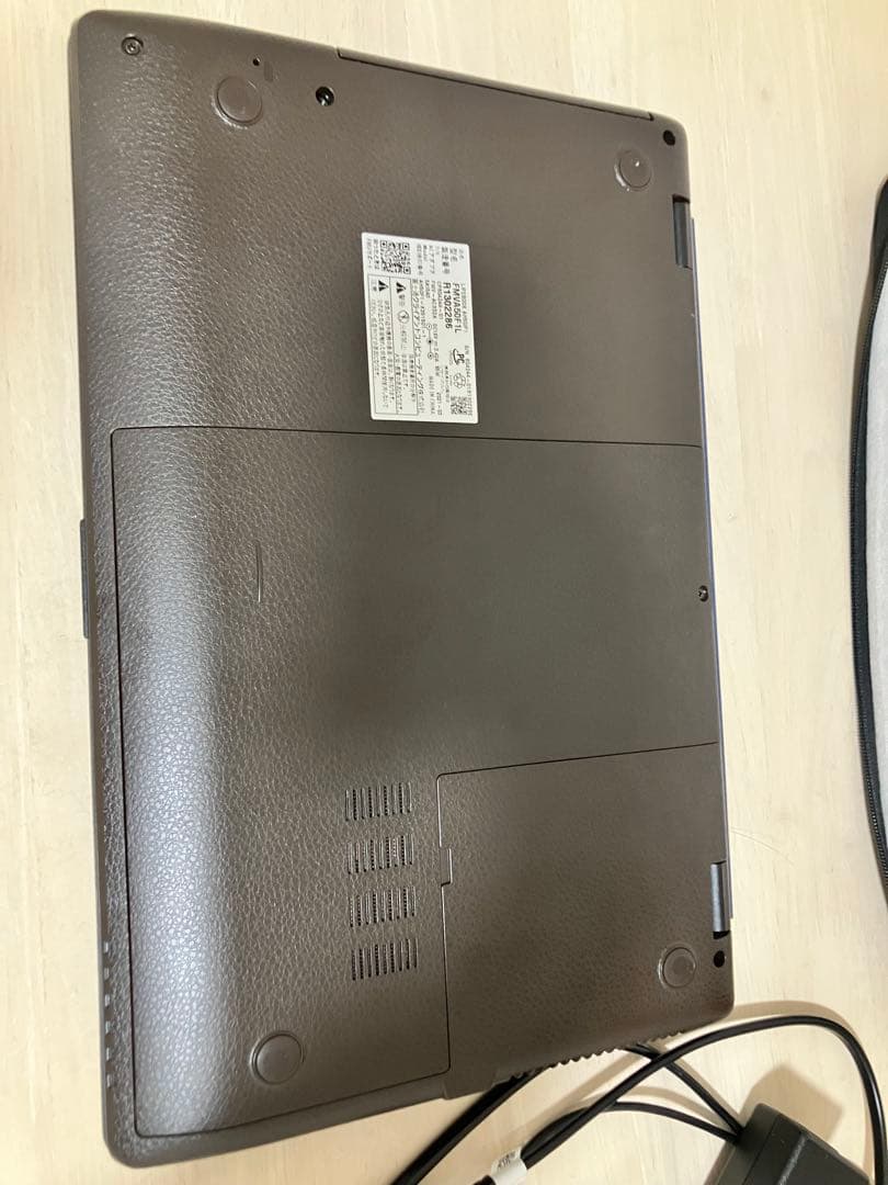 富士通 LIFEBOOK 15.6インチ ネイビー 本体 ACアダプター付き
