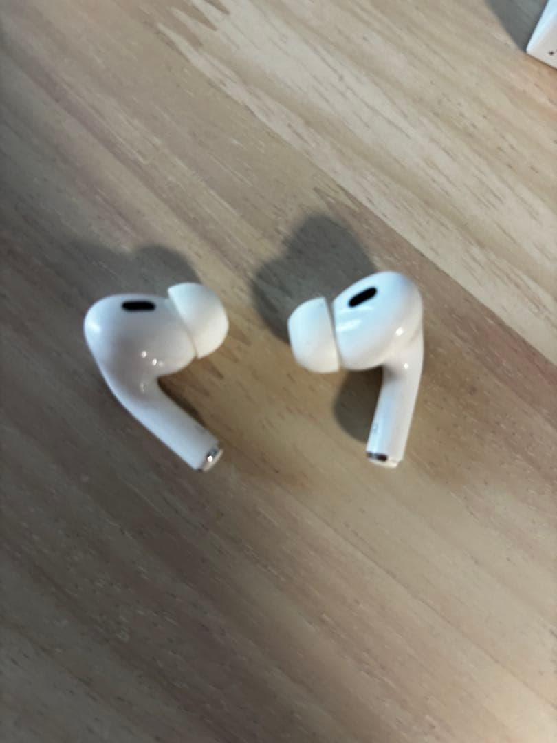 AirPods pro 第二世代　両耳