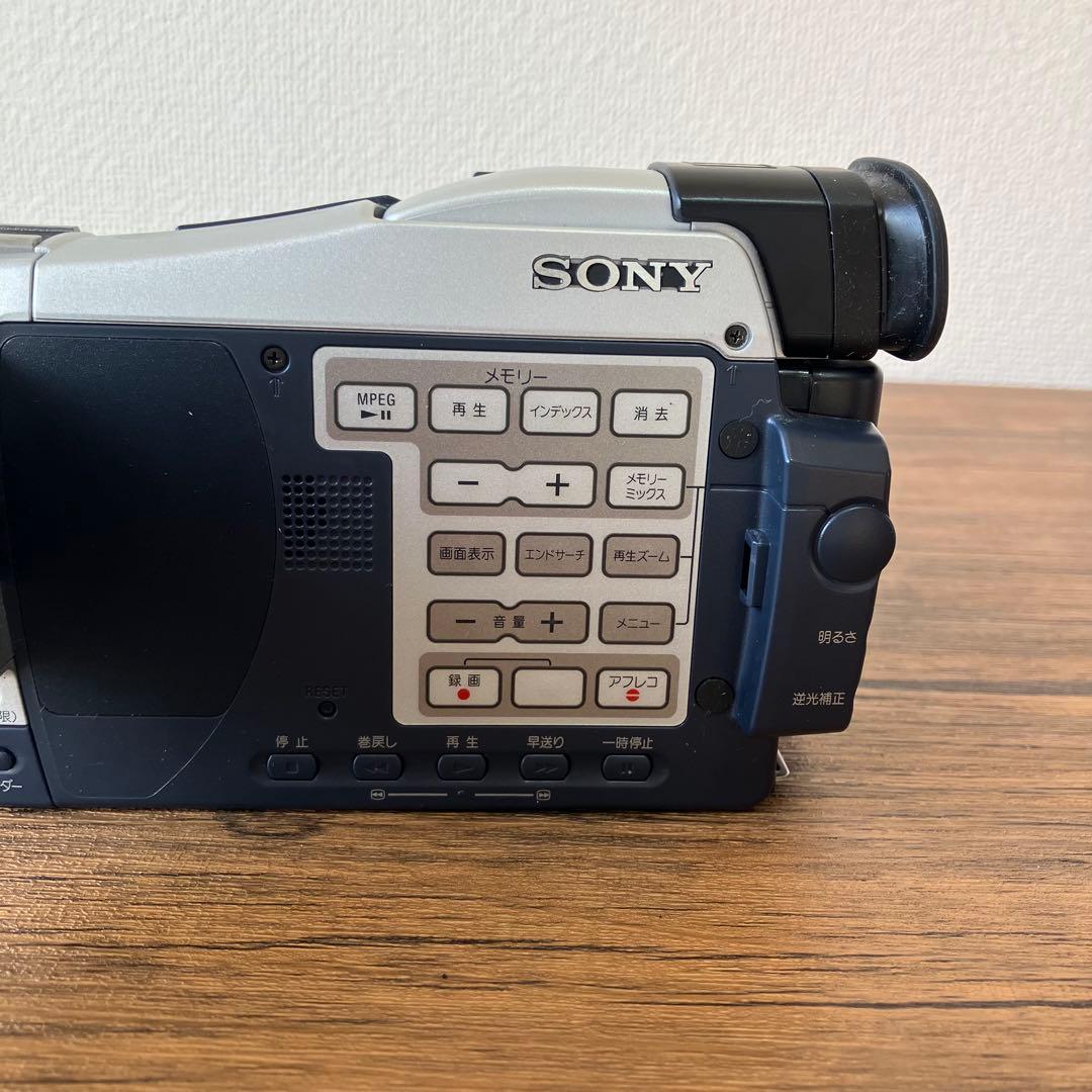 【動作品】 SONY ソニー DCR-TRV18 デジタルビデオカメラレコーダー