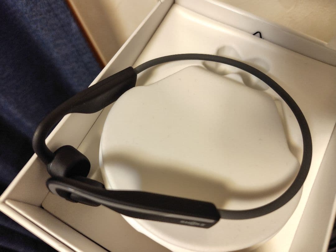 SHOKZ OPENMOVE 骨伝導イヤホン グレー