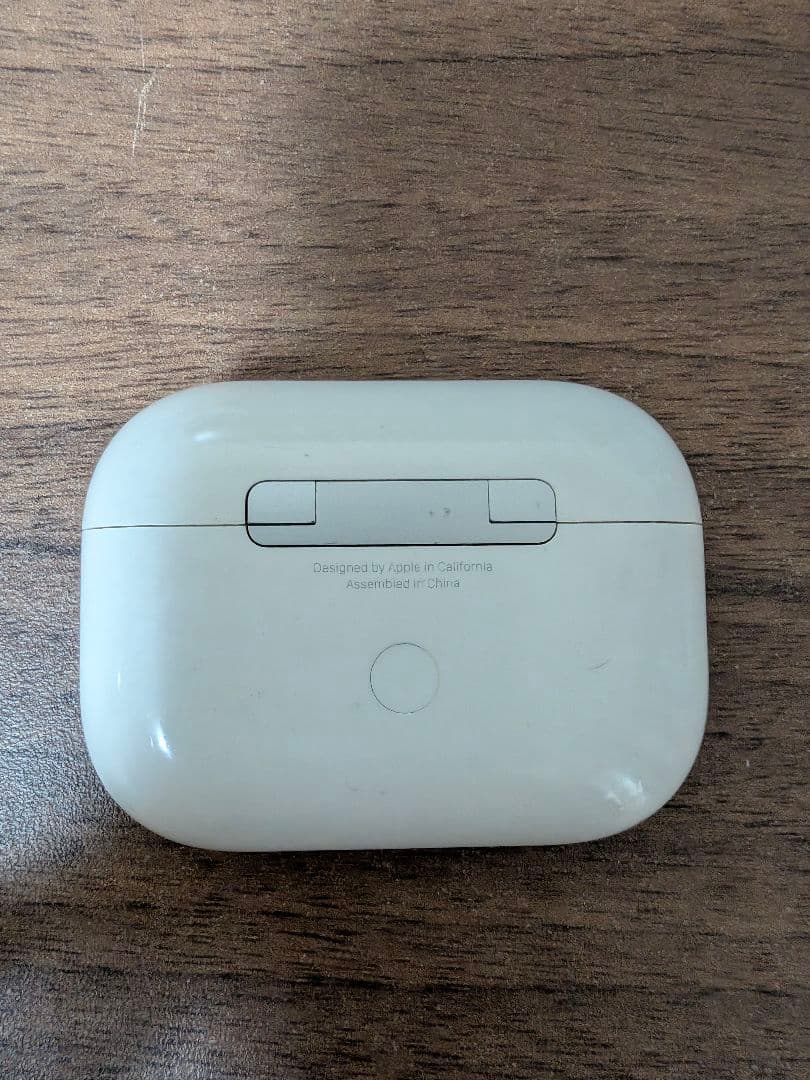 AirPods Pro （第二世代）充電ケース付き ホワイト