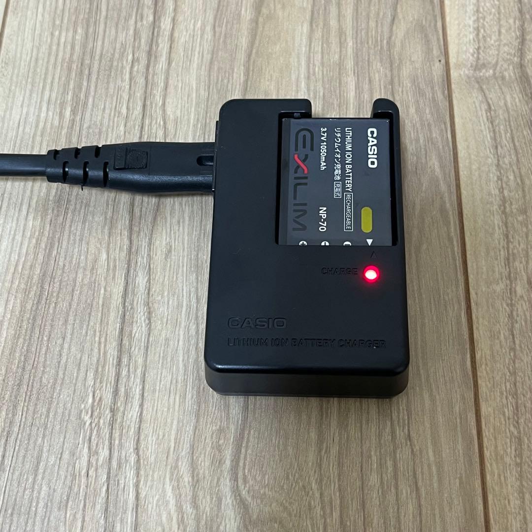 CASIO EXILIM 9.1メガピクセル デジタルカメラ