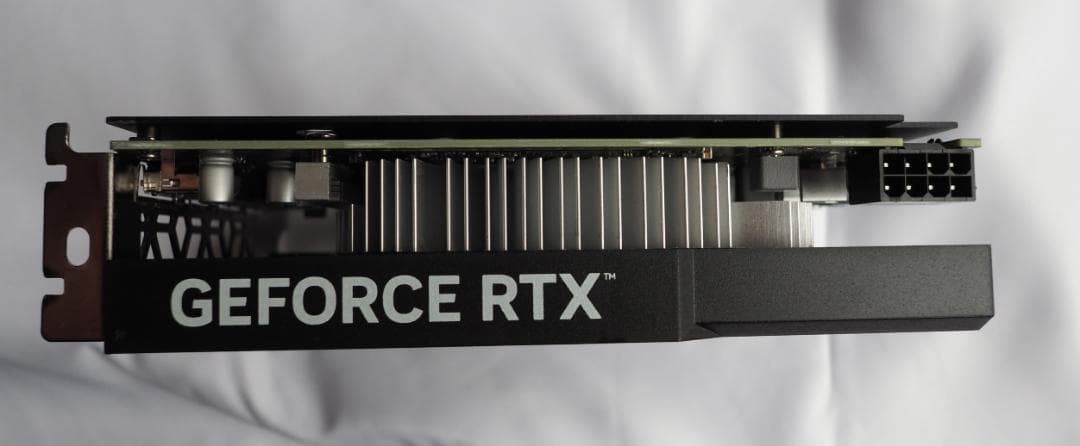 グラフィックボード・グラボ・ビデオカード GeForce RTX 4060 8GB GDDR6