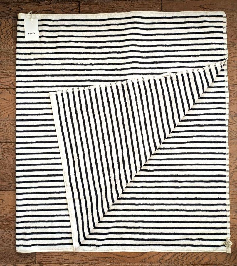 【新品】TEKLA ビーチタオル ブラック & ホワイト 100x180cm